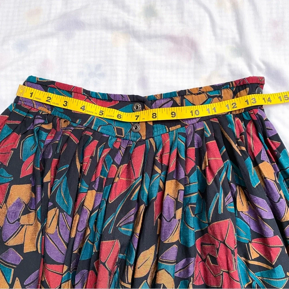 Vintage jewel-toned pleated skirt - Picture 11 of 12